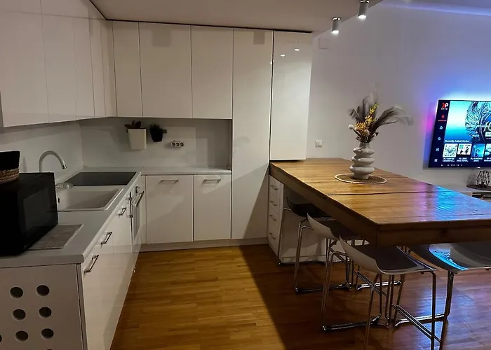 Stylish, Bright And Quiet, Center Szkopje